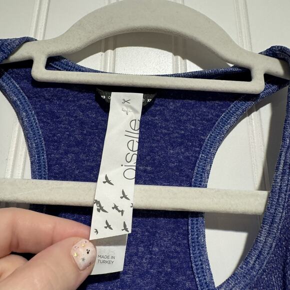 Oiselle Flyte Tank Lot Of Two Green Blue Size XS - Picture 9 of 11